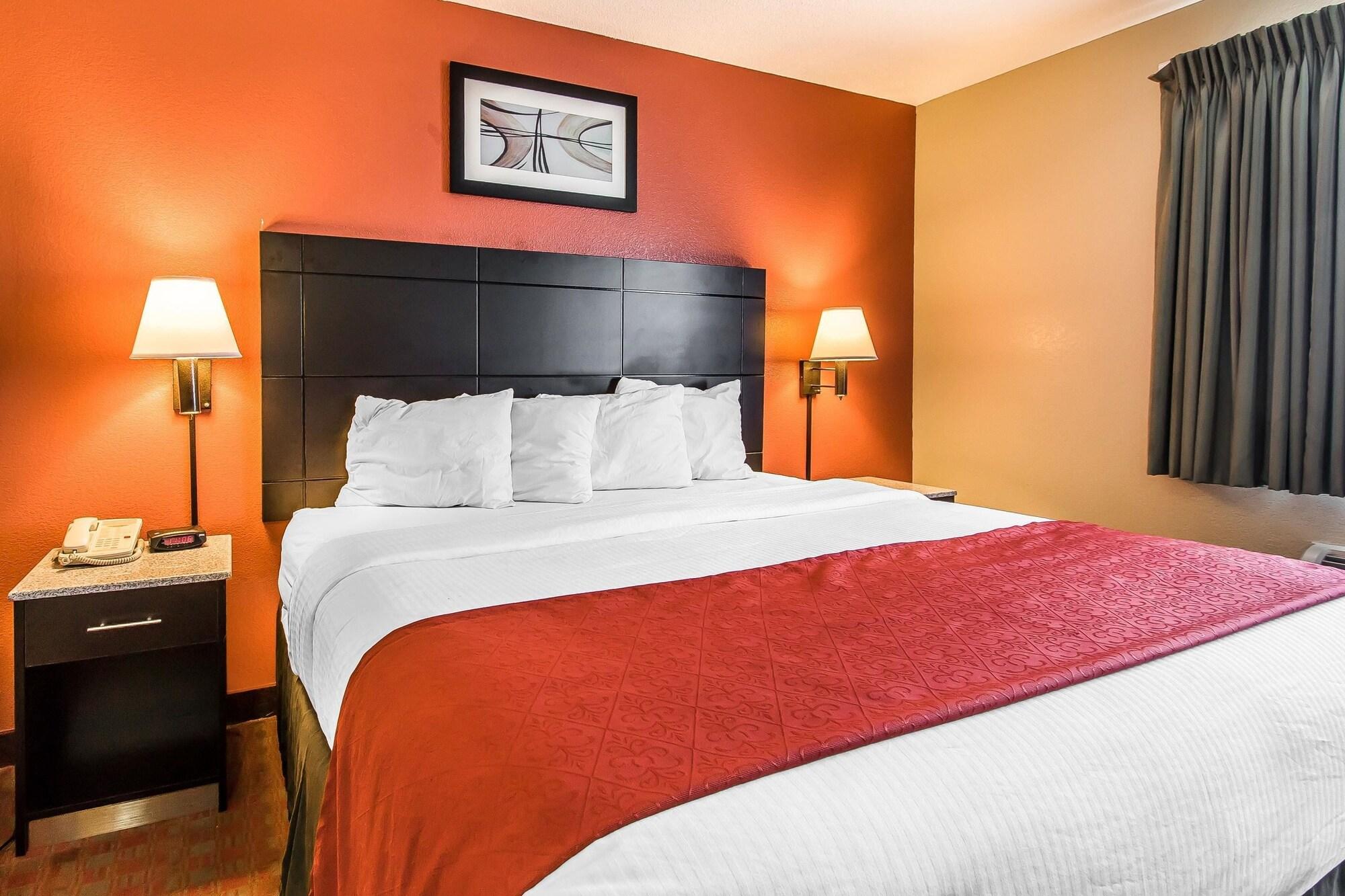 Quality Inn&Suites La Vergne Esterno foto